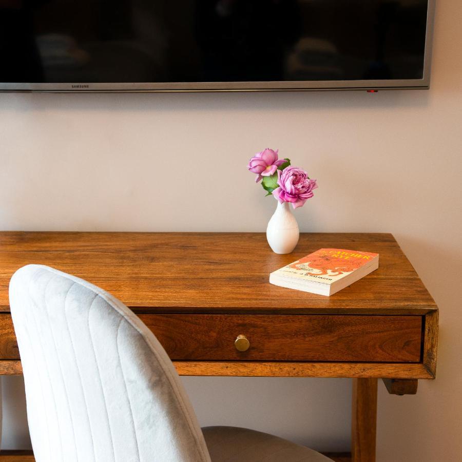 Windsorian Experience Apartment Luaran gambar